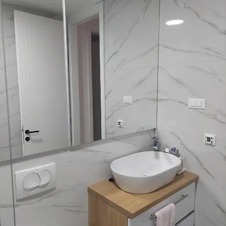 New Luxury Vidici *